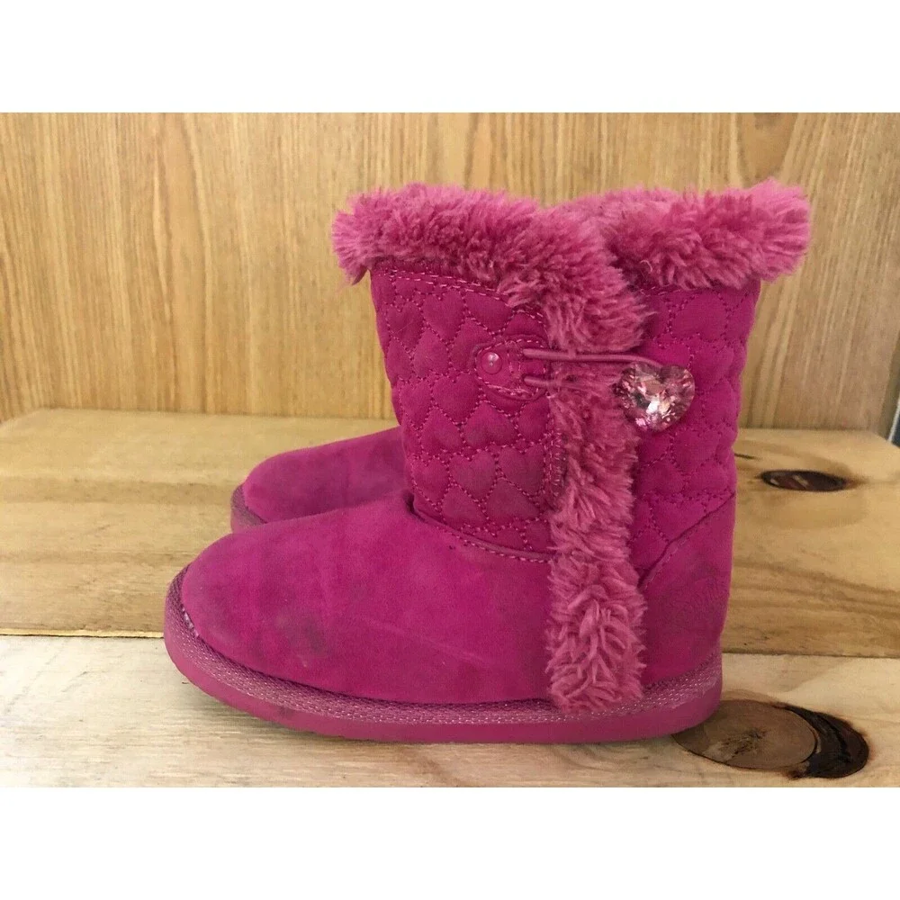 Disney  Sofia the First fabric upper  Winter faux fur pink  Boots size US 9